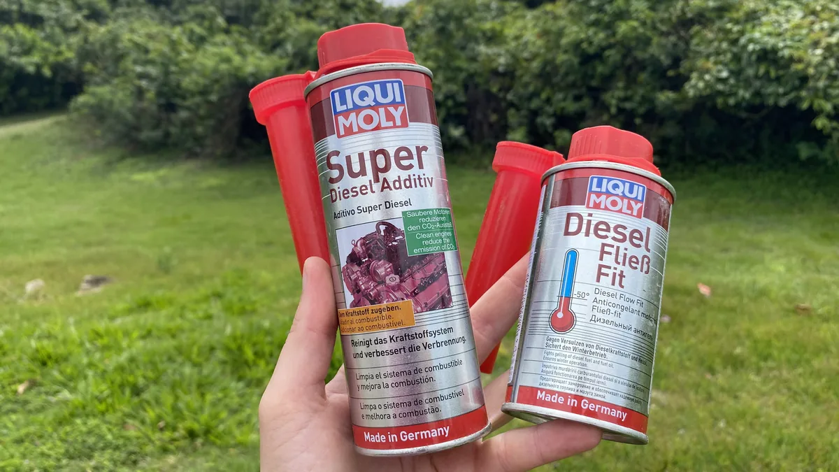 Aditivos Liqui Moly Super Diesel Additiv y Diesel Fließ Fit para motor diésel, esenciales en rutas overland