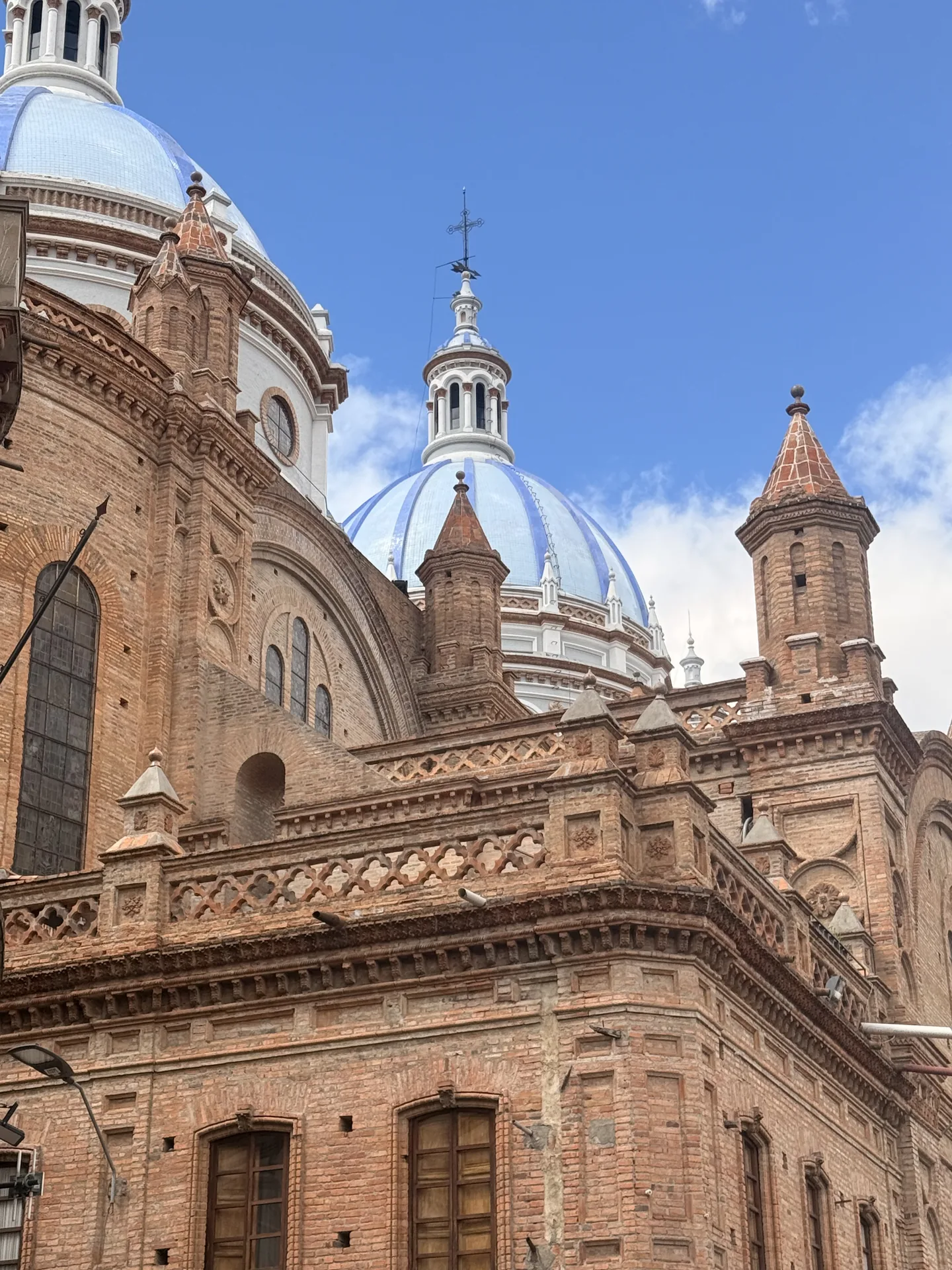 Cupulas iglesia en Cuenca